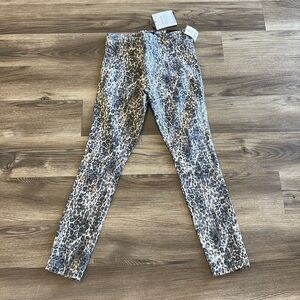 Royalty for Me Leopard Print Ankle Jeans Pants NWT Size Small Mid Rise Stretch‎